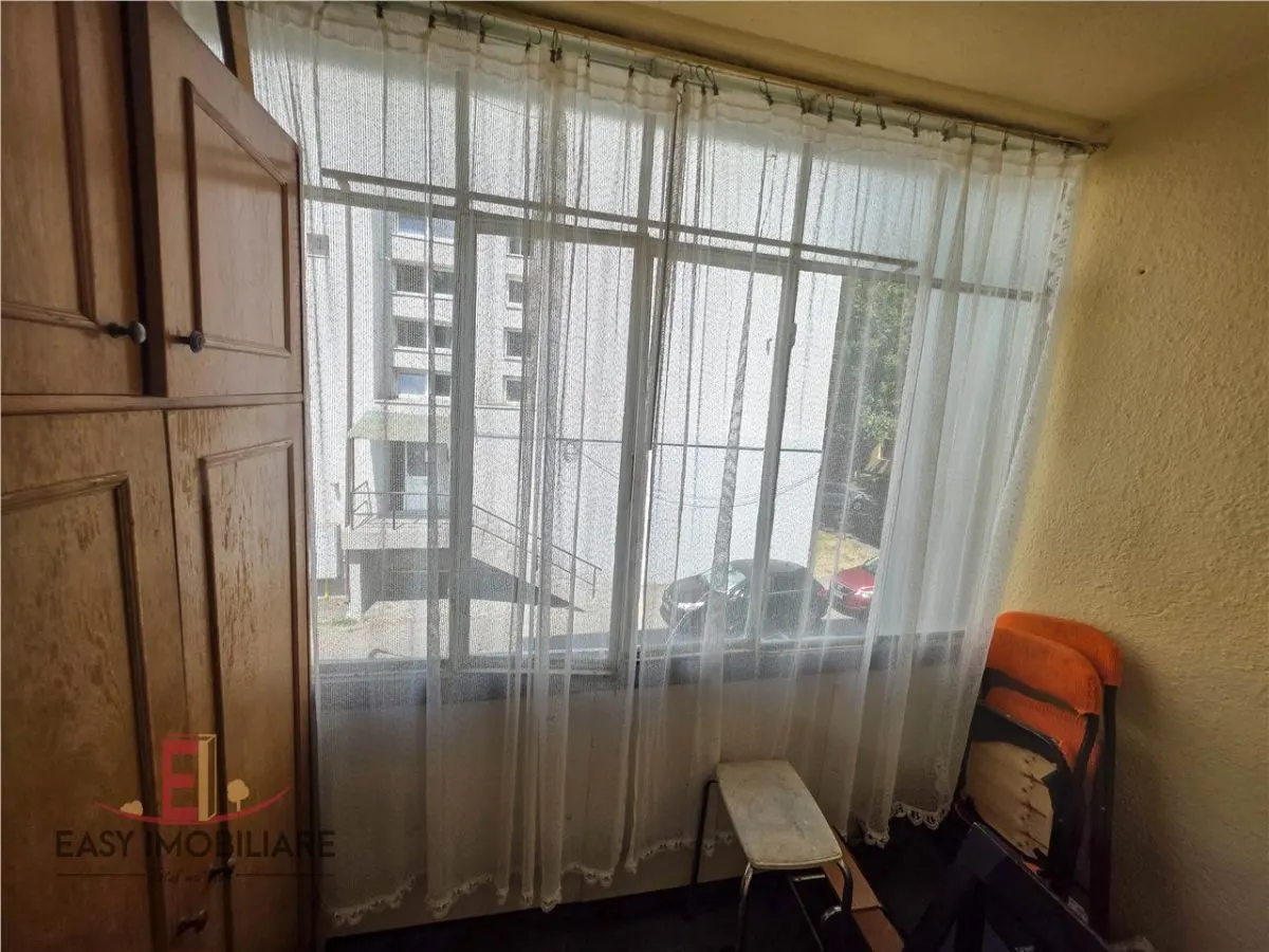 Apartament 2 camere, UMF, Cornisa, etaj 1,  Faget, Targu Mures - foto 9