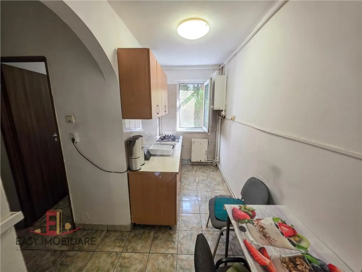 Apartament 3 camere, decomandat, Dambu Pietros, Targu Mures - foto 7