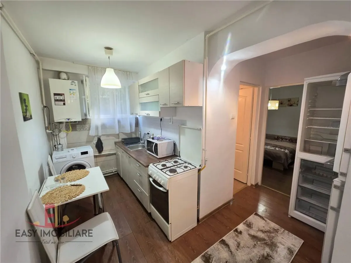 Apartament 2 camere, UMF, Cornisa, central,  Targu Mures - foto 6