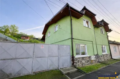 Casa potential:activitati comerciale, birouri, locuire multifamiliala,677 mp teren - foto 15
