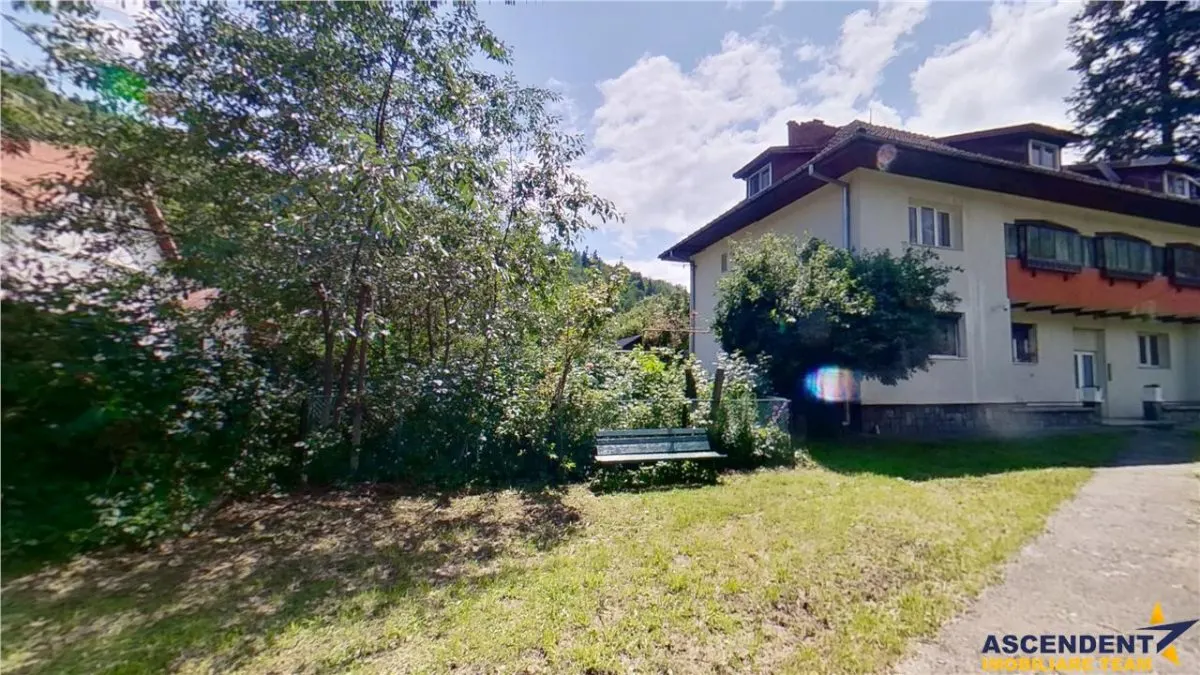 Refugiu montan cu farmec, 2 camere, garaj, boxa, rezidential/ vacanta/investitie, Busteni. - foto 15