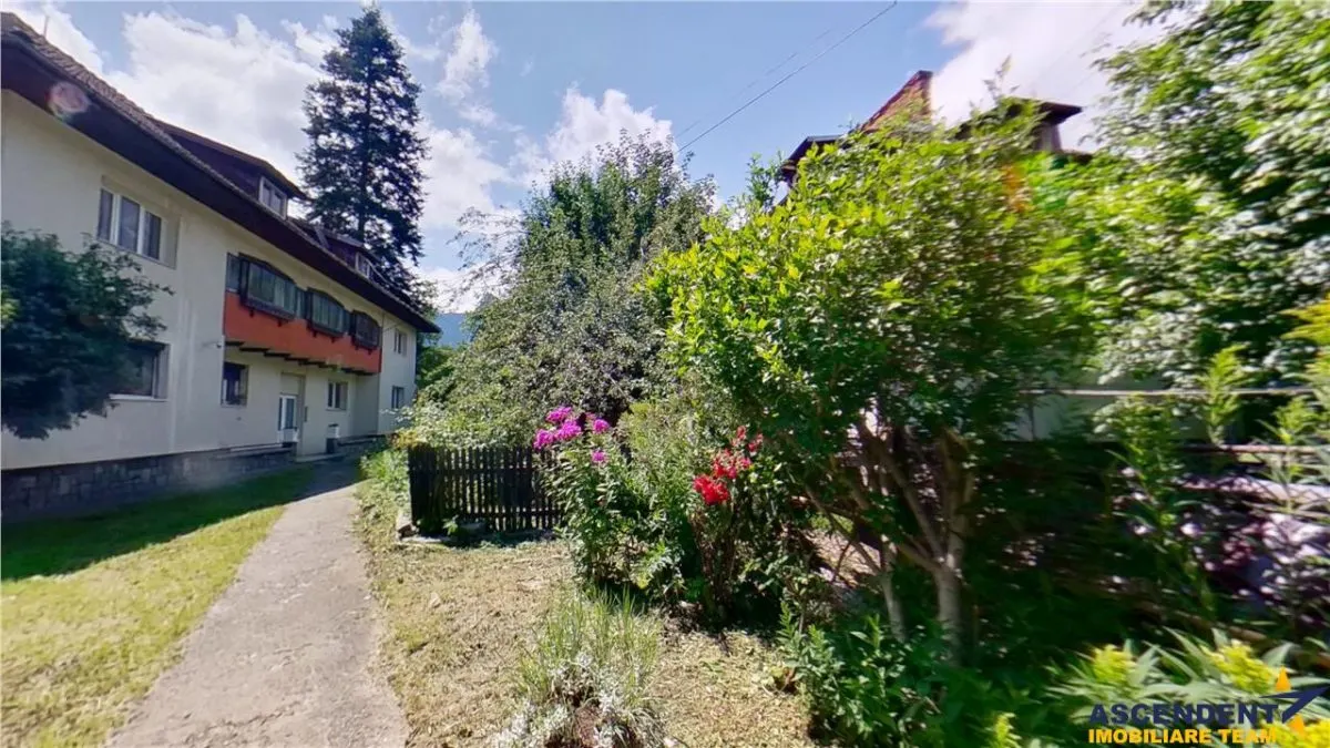 Refugiu montan cu farmec, 2 camere, garaj, boxa, rezidential/ vacanta/investitie, Busteni. - foto 18