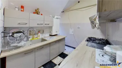 Refugiu montan cu farmec, 2 camere, garaj, boxa, rezidential/ vacanta/investitie, Busteni. - foto 22