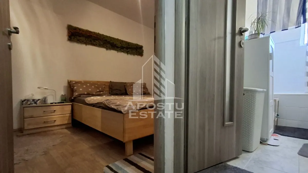 Apartament cu 2 camere de vanzare in zona Micalaca - foto 14