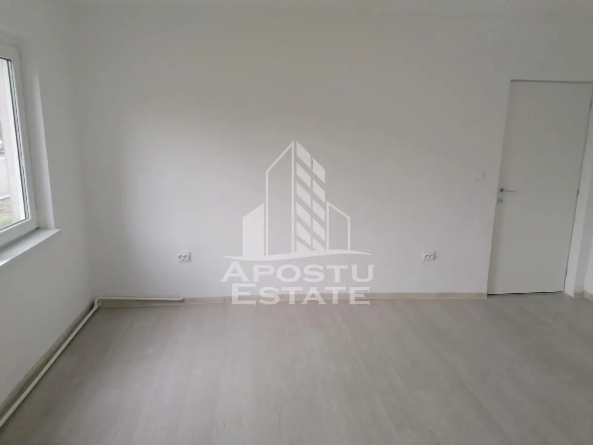 Apartament semidecomandat, renovat,2 camere,parter,Bulevardul Cetatii - foto 1