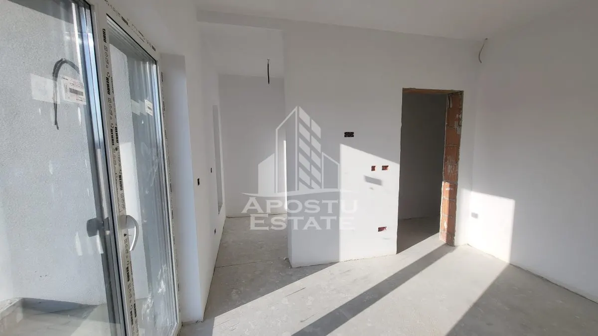 Duplex la cheie,despartit,4 camere Giarmata Mare - foto 3