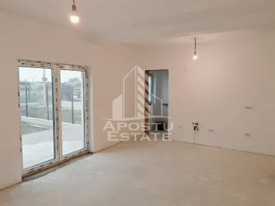 Duplex la cheie,despartit,4 camere Giarmata Mare - foto 9