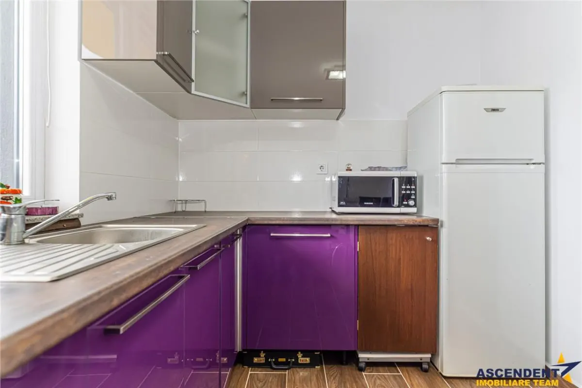 Apartament deosebit in zona Coresi, terasa mare, parcare, boxa, Tractorul, Brasov - foto 12