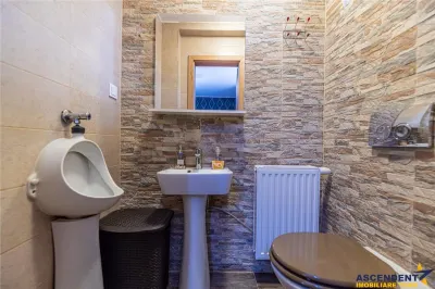Apartament deosebit in zona Coresi, terasa mare, parcare, boxa, Tractorul, Brasov - foto 13