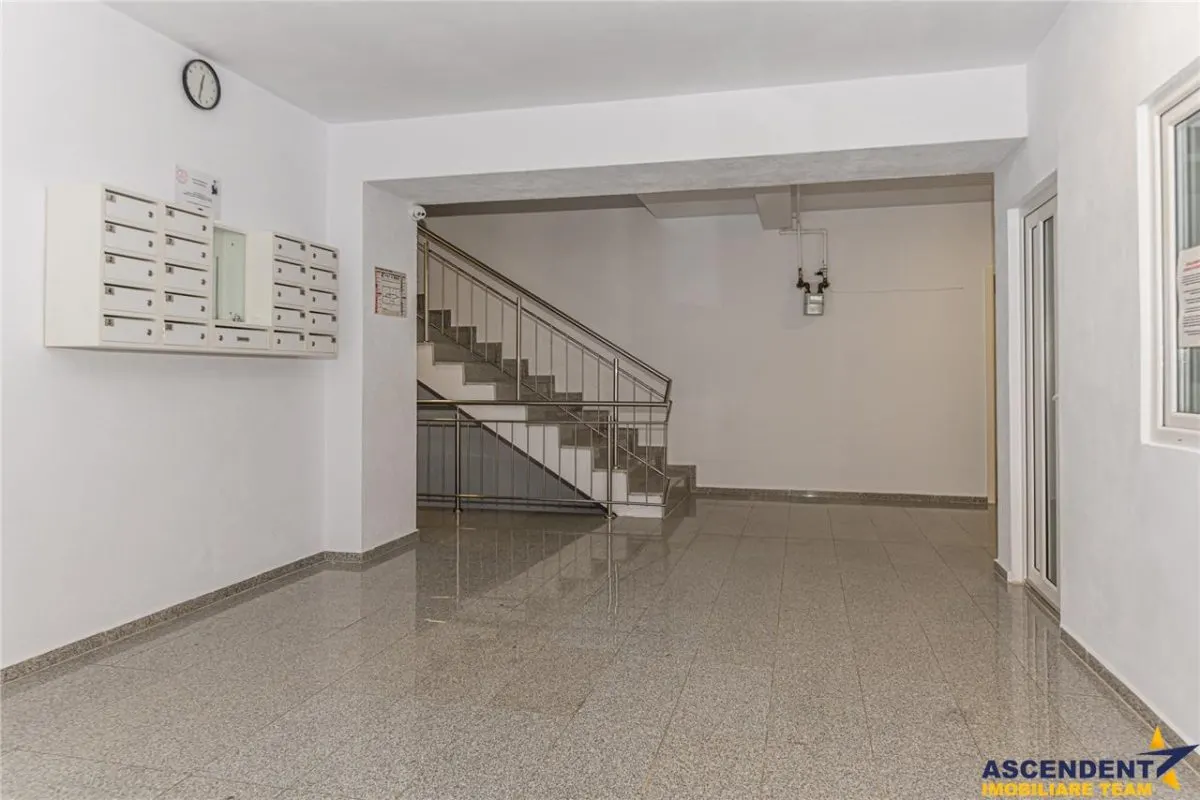 Apartament deosebit in zona Coresi, terasa mare, parcare, boxa, Tractorul, Brasov - foto 20