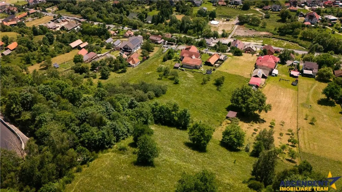 FILM! 1.450 mp intravilan, la DN, incantare peisagistica, Bran, Moieciu, Brasov - foto 12