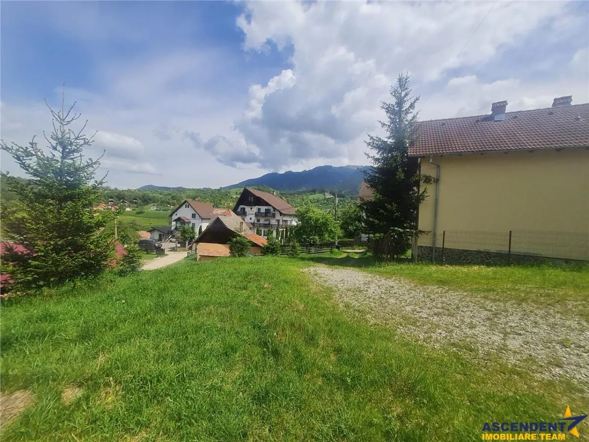 FILM! 1.450 mp intravilan, la DN, incantare peisagistica, Bran, Moieciu, Brasov - foto 23