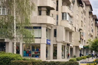 Spatiul Comercial, compartimentabil si in 3 unitati, cu acces separat, Central, Campina - foto 7