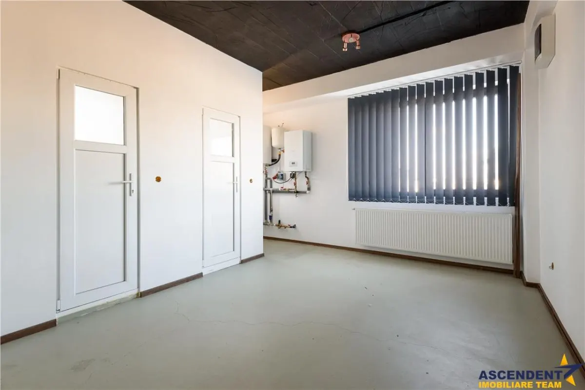 Hala moderna +3.000mp curte, conditii optime, exterior Brasov - foto 19