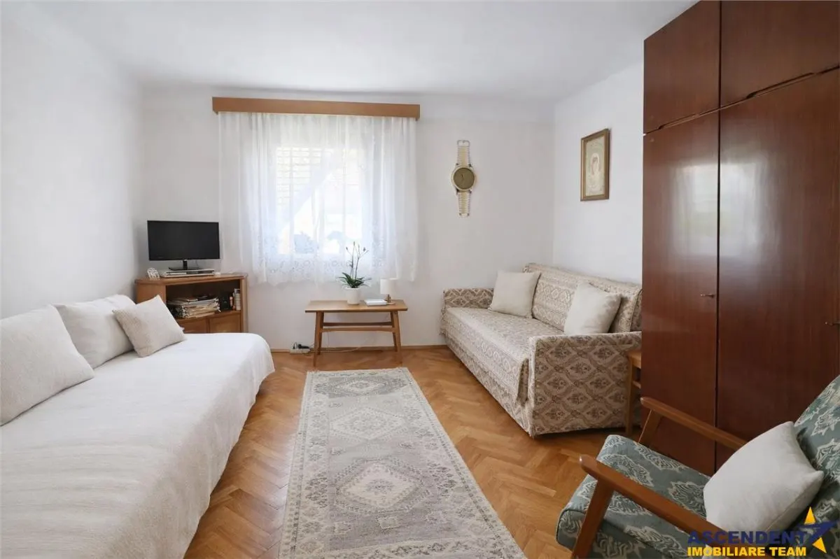 Casa cu vatra traditionala, gradina, garaj, facilitati, Codlea, Brasov - foto 4