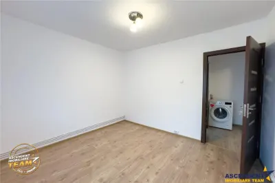 Apartament modern 2 camere, priveliste spre padure, ergonomic, luminos, Central, Covasna: FILM & 3D - foto 12