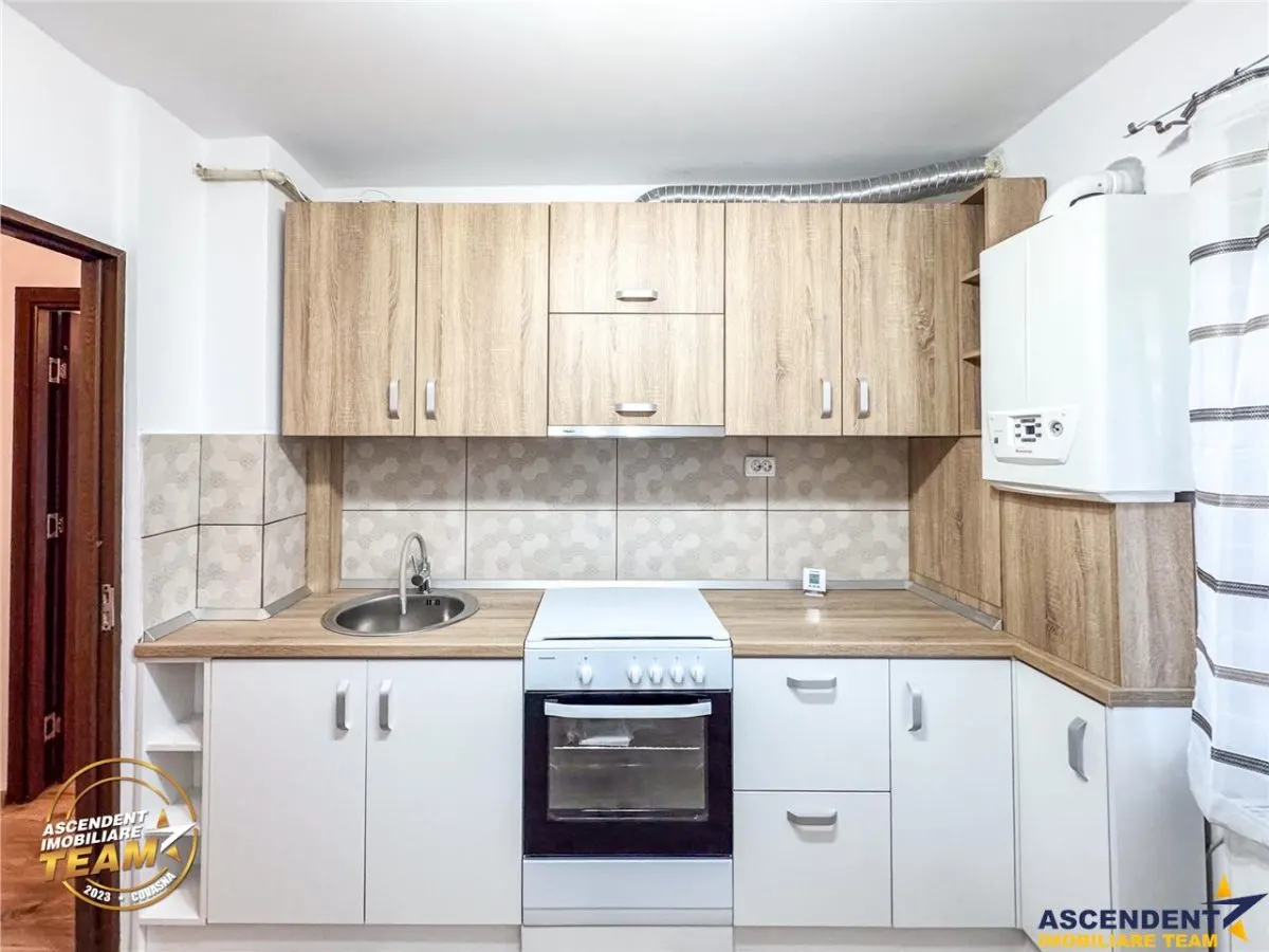 Apartament modern 2 camere, priveliste spre padure, ergonomic, luminos, Central, Covasna: FILM & 3D - foto 15