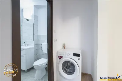 Apartament modern 2 camere, priveliste spre padure, ergonomic, luminos, Central, Covasna: FILM & 3D - foto 17