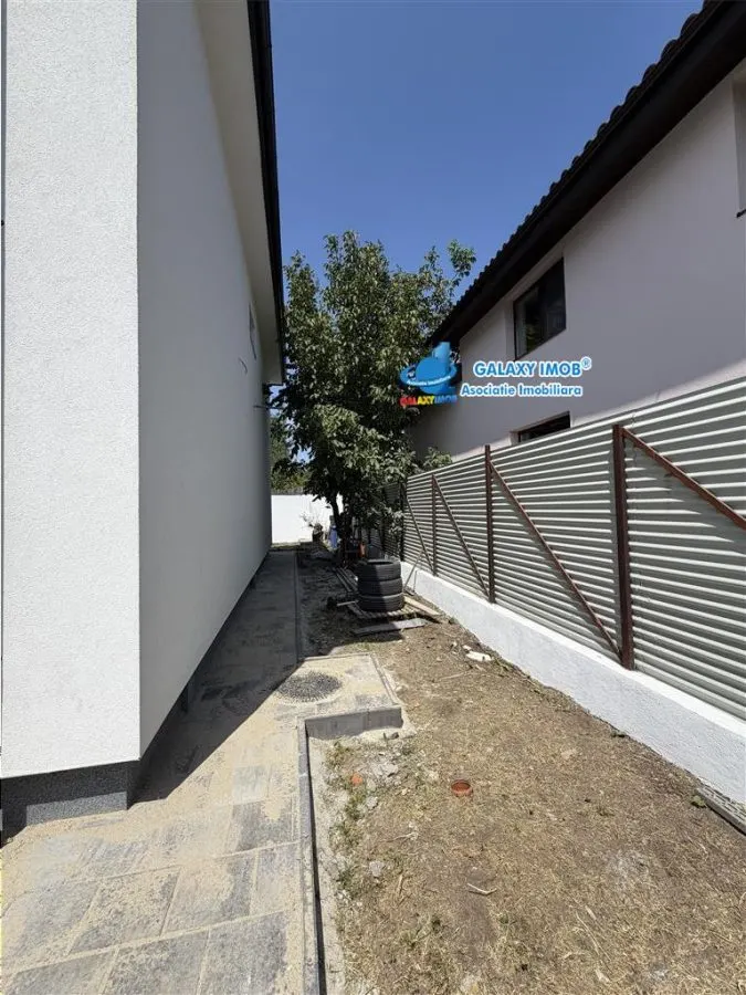 Casa 5 cam/4bai/227mp-Panouri 10kw-Pompa caldura10kwTeren 525mp - foto 12