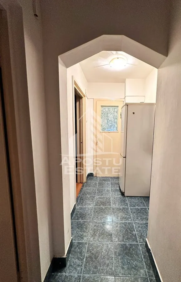 Apartament cu 3 camere, de vanzare, in zona Fortuna, Arad. - foto 8