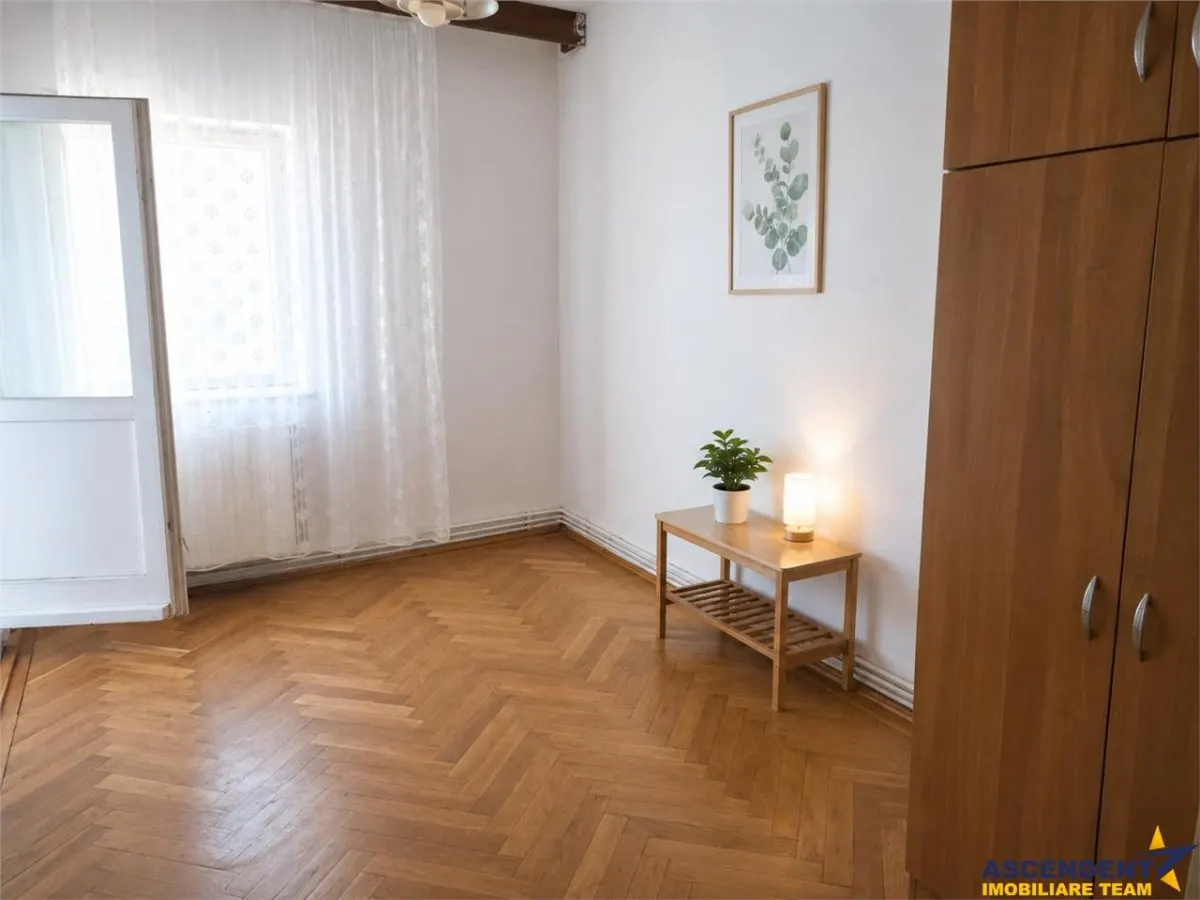 Drumul Poienii .LIvada Postei: 3 camere decomandate,2 balcoane,vedere verde, Brasov - foto 10
