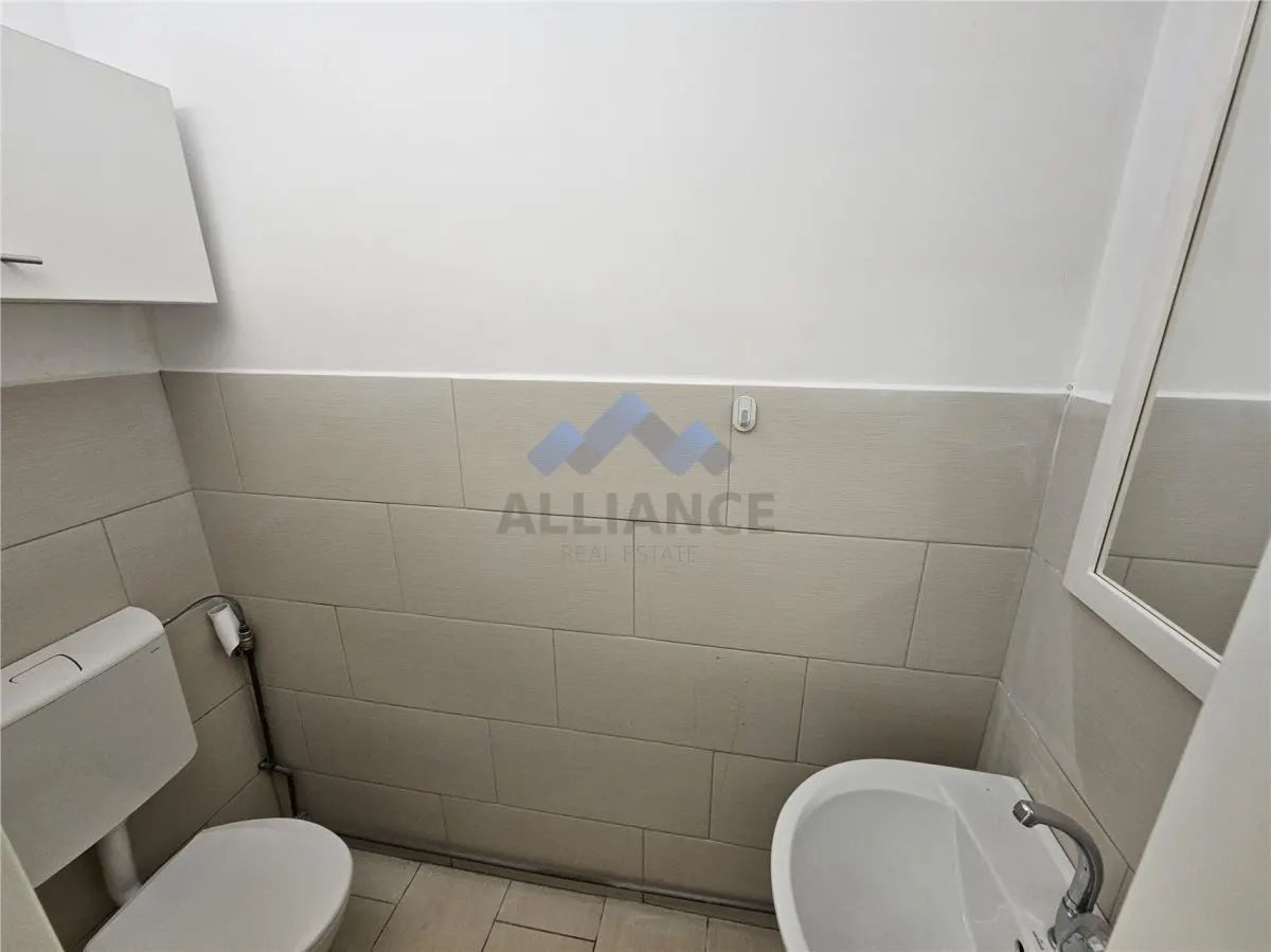 Spatiu birouri, stradal, parter, semicentral - foto 5