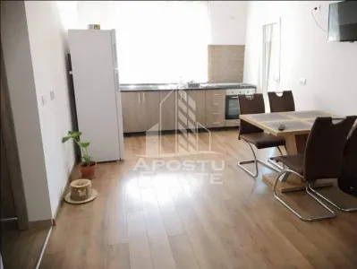 Apartament cu 2 camere de vanzare,Loc de parcare , Dumbravita - foto 3