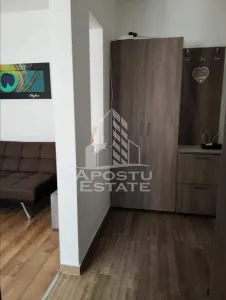 Apartament cu 2 camere de vanzare,Loc de parcare , Dumbravita - foto 4