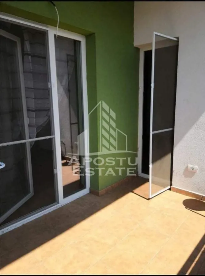 Apartament cu 2 camere de vanzare,Loc de parcare , Dumbravita - foto 6