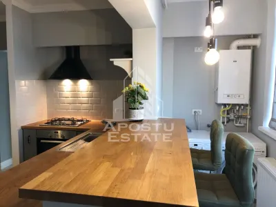Apartament cu 3 camere de vanzare , Loc de parcare , Dumbravita - foto 5