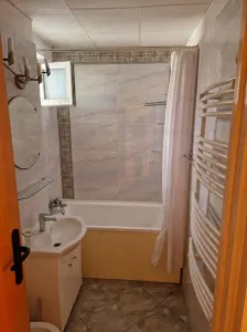 Vânzare apartament 4 camere | Titan - Parc IOR | bloc H | reabilitat | etaj 3/4 | ofertă rară | loc parcare | - foto 2