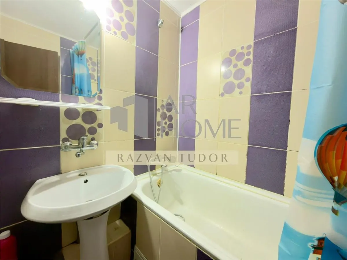 Garsoniera 40m2 , zona Cantacuzino  , Ploiesti - foto 6