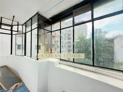 Garsoniera 40m2 , zona Cantacuzino  , Ploiesti - foto 9