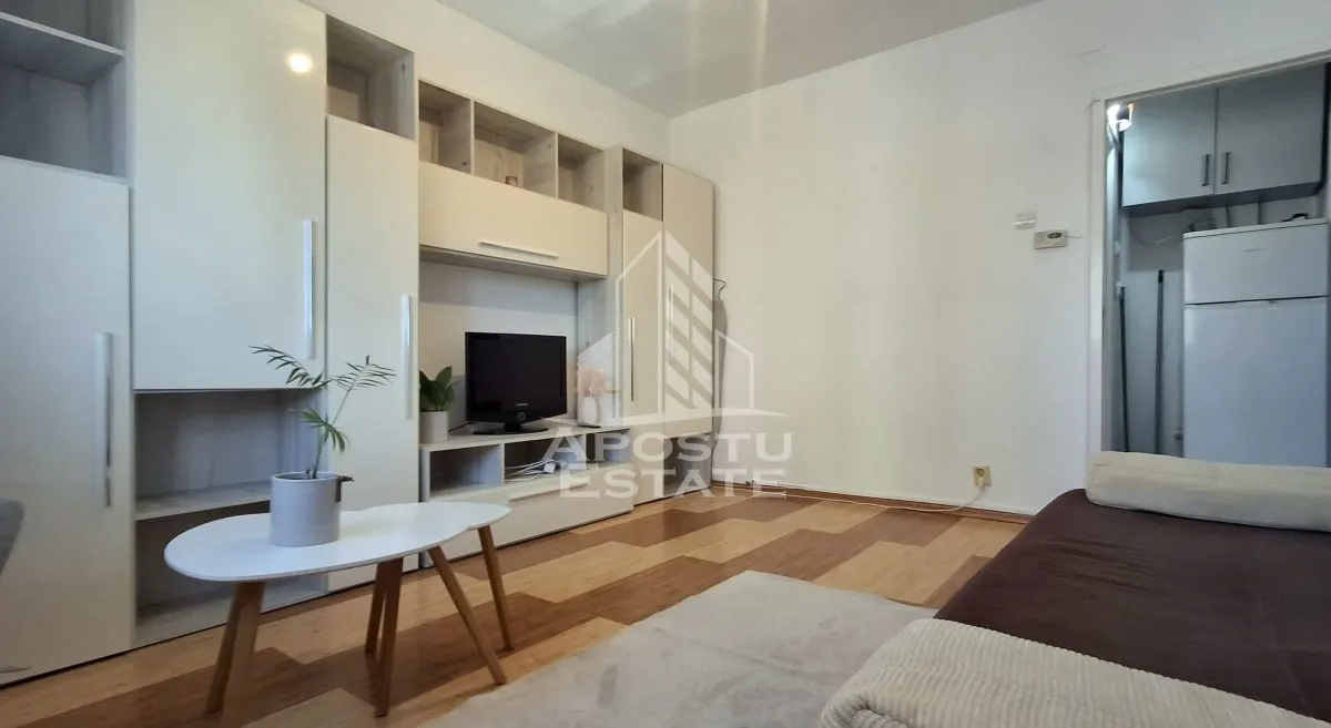 Apartament 1 camera Miorita Etaj 3/10 - foto 1