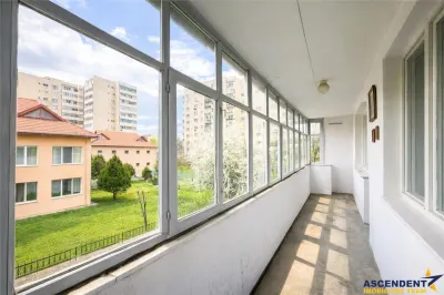 Apartament confortabil,2 camere,etaj 2,zona linistita si accesibila,Simeria,Sfantu Gheorghe - Sfantu Gheorghe