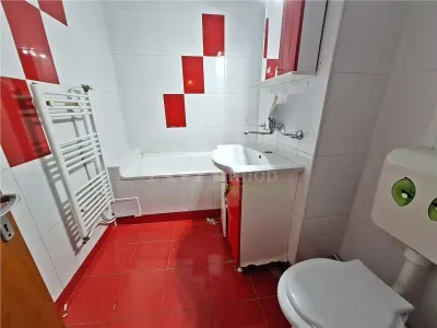 Apartament 2 camere decomandat | Bloc 1991 | 64,17 mp | zona Centru, Bacau - foto 6