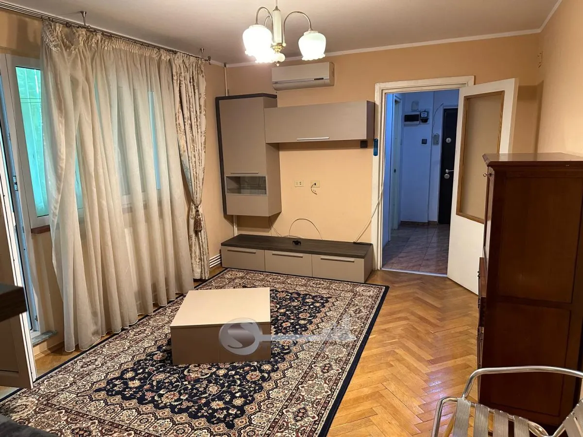 Apartament 3 camere, 76 mp, Etaj 2 – Centrală proprie, Balcon închis - foto 3