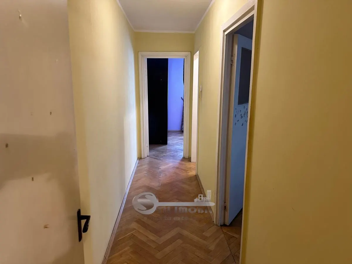 Apartament 3 camere, 76 mp, Etaj 2 – Centrală proprie, Balcon închis - foto 6