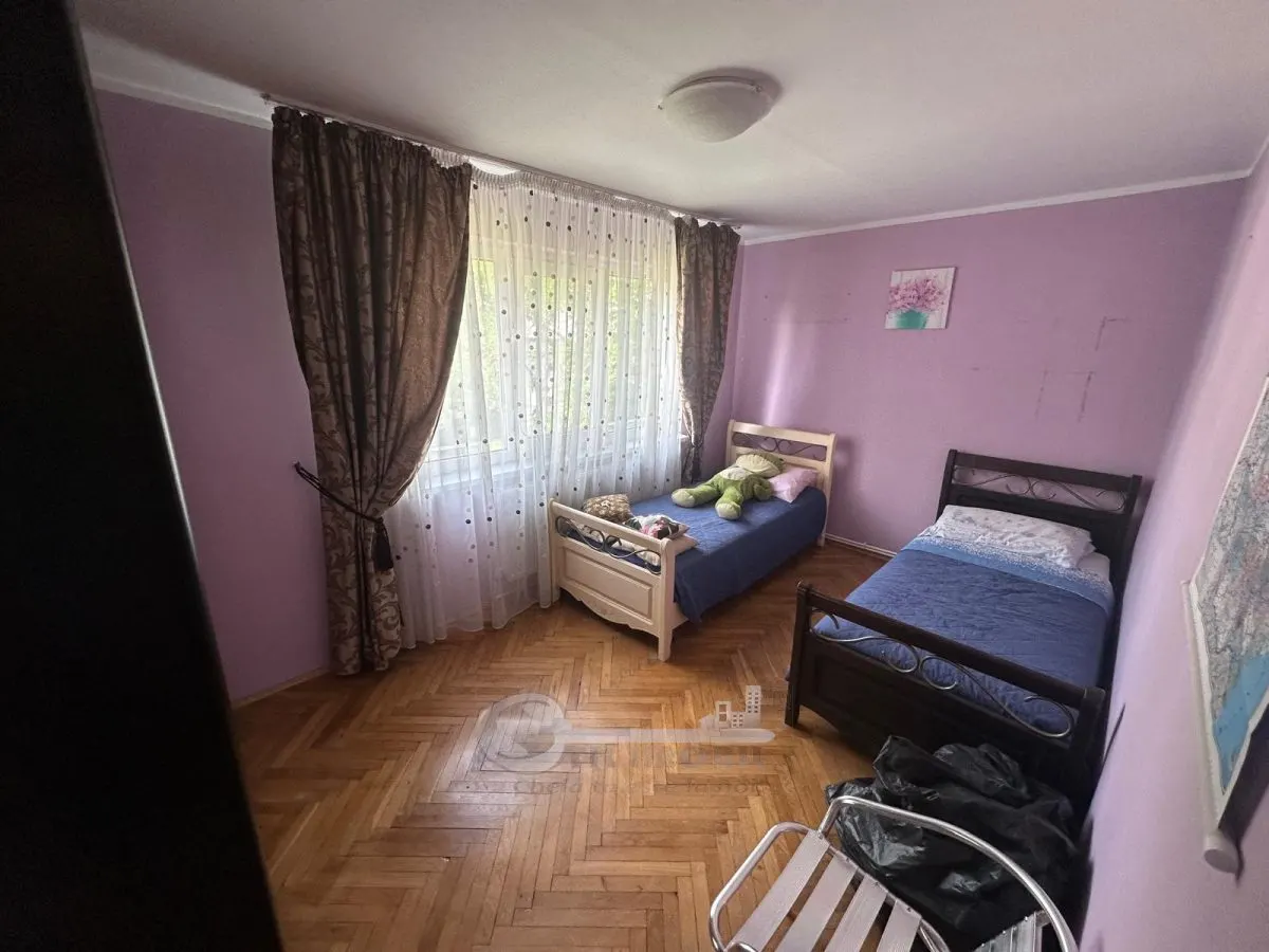 Apartament 3 camere, 76 mp, Etaj 2 – Centrală proprie, Balcon închis - foto 8