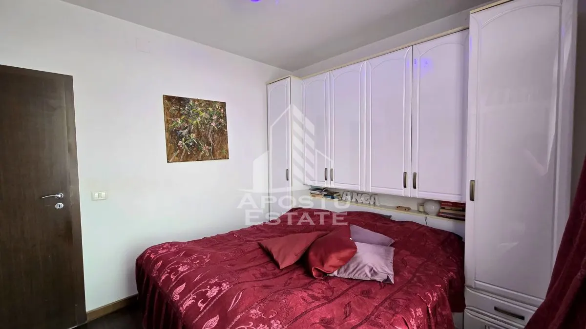 Apartament vanzare 2 camere, terasa, etaj intermediar,an 2008,Aradului - foto 3