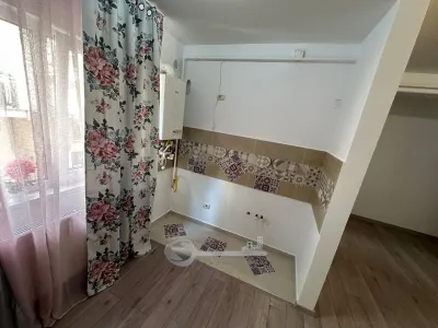 Apartament 1 cameră Valea Lupului, etaj 1, balcon mare și loc de parcare inclus - foto 4