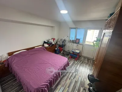 Apartament 4 camere decomandat, 101 mp, etaj intermediar â€“ Nicolina, Iași - foto 2