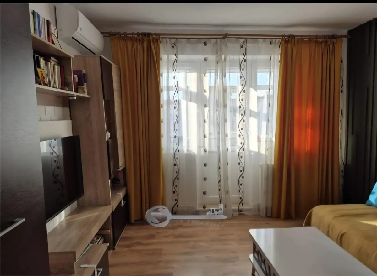Apartament 3 camere decomandat, Alexandru cel Bun, 53 mp, bloc fără risc seismic, mobilat și utilat - foto 1
