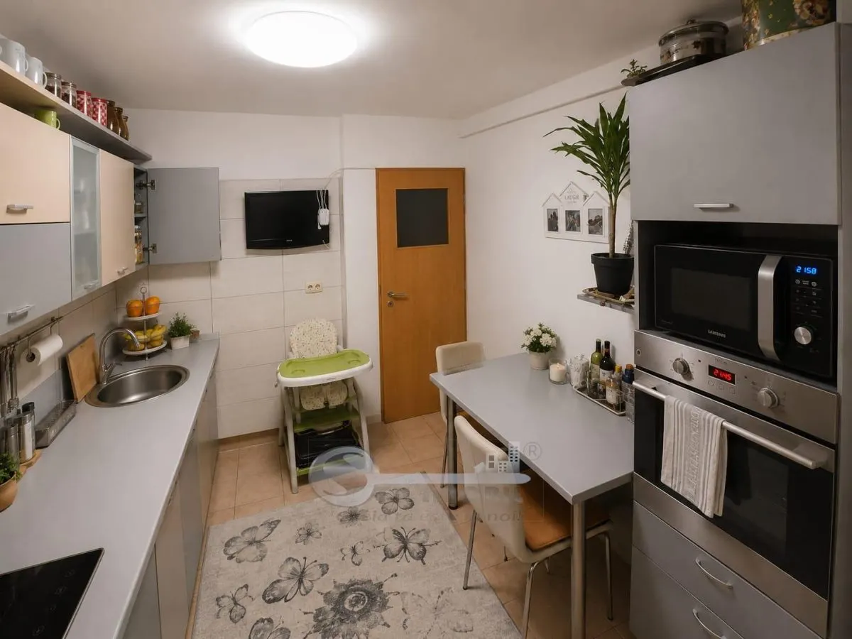 Apartament 1 Cameră, Bd. Chimiei, Decomandat, Etaj 3, Centrală Proprie - foto 2