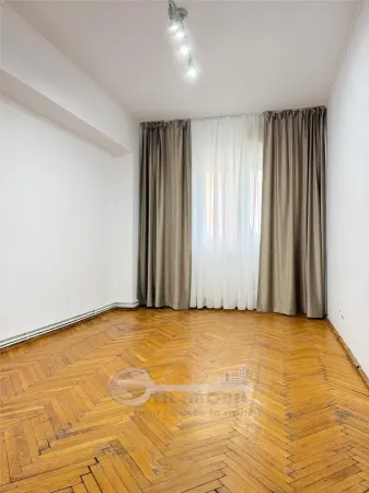 Apartament 3 camere Iași - poza 1