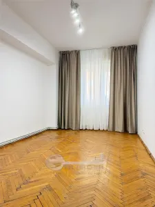 Apartament 3 camere, 75 mp, 2 băi, 2 balcoane, CT, 3 AC, boxă 9 mp și 2 locuri de parcare â€“ Nicolina - Iasi