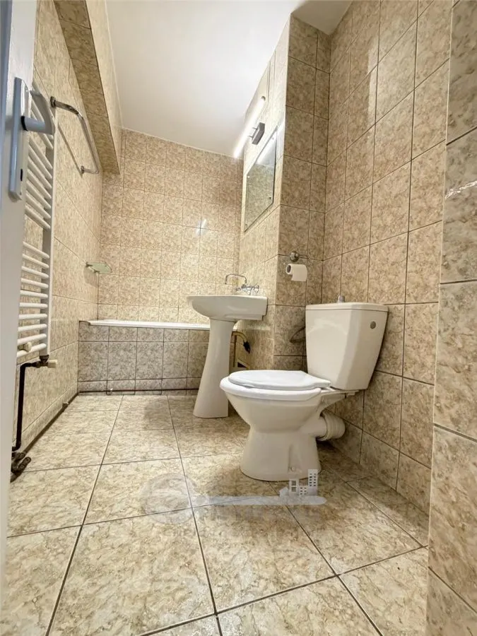 Apartament 3 camere, 75 mp, 2 băi, 2 balcoane, CT, 3 AC, boxă 9 mp și 2 locuri de parcare – Nicolina - foto 11
