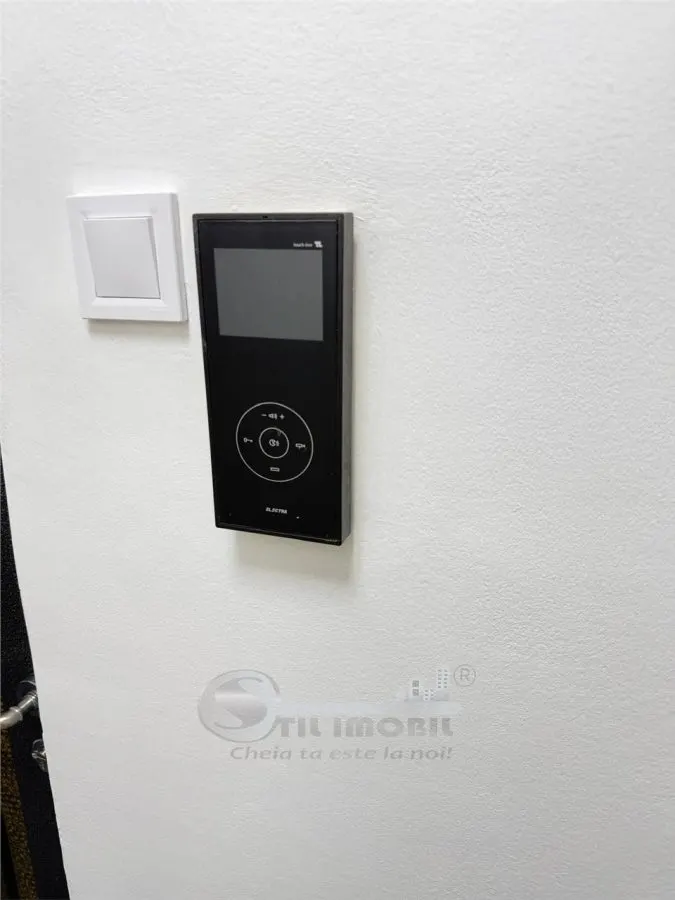 Apartament 3 camere, 75 mp, 2 băi, 2 balcoane, CT, 3 AC, boxă 9 mp și 2 locuri de parcare – Nicolina - foto 14
