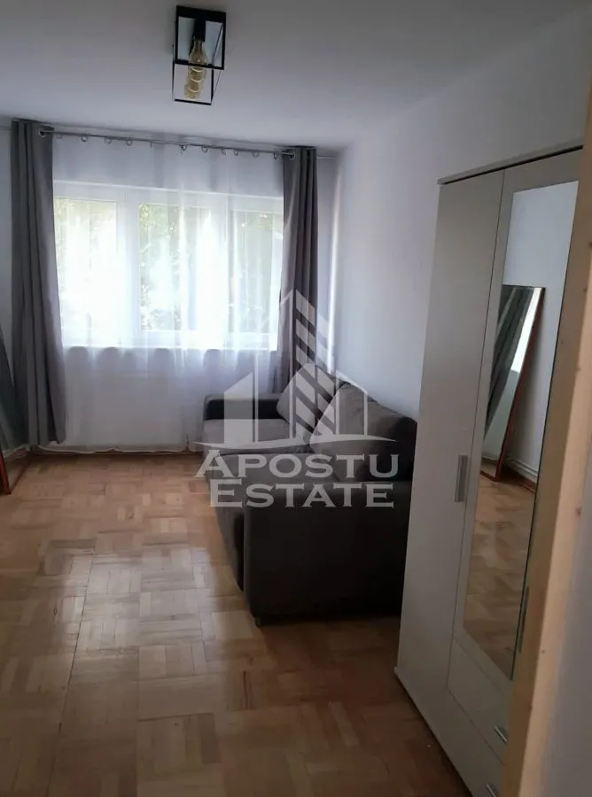 Apartament 3 camere Ultracentral cu loc de parcare - foto 4
