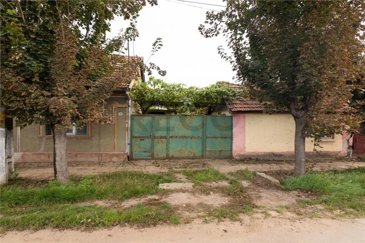 RECO  Casa in Episcopia Bihor cu teren de 704mp - foto 16